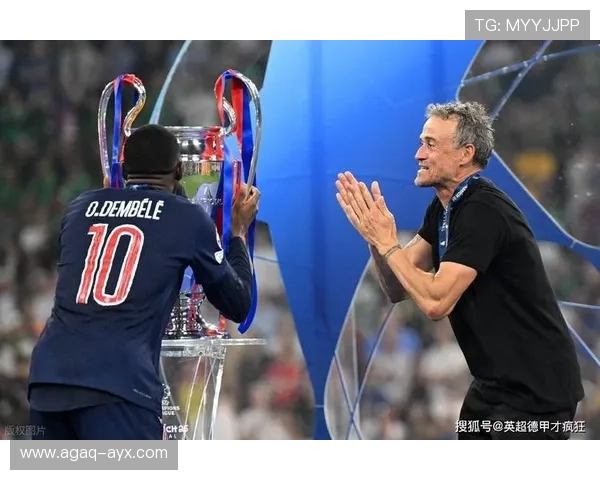 恩里克执教困境凸显：战术短板成球队瓶颈，未来走向引热议