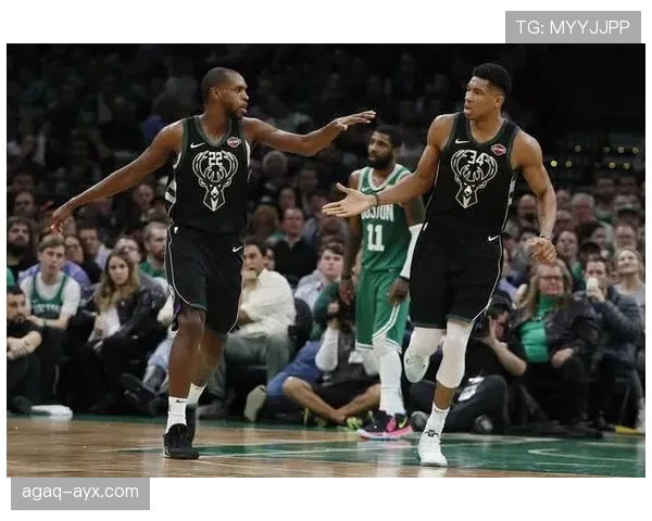 阿德托昆博利用挡拆拉开空间 提升篮下终结效率明显