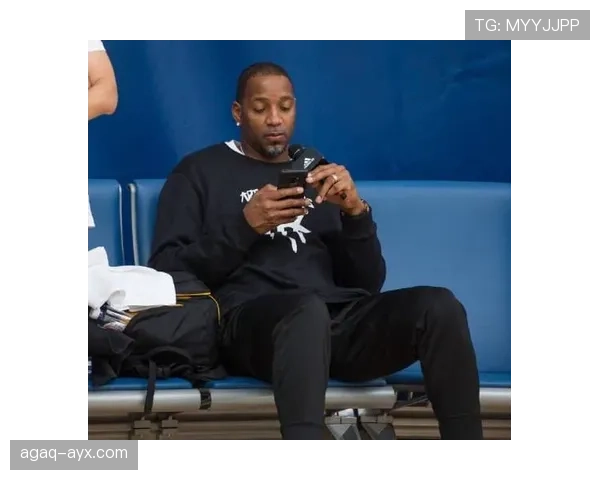 李宗伟退役后住的豪宅，一个月电费够我交一年房租